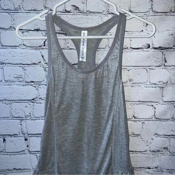 Lorna Jane Activewear Gray Glitter Ruffled Racerback Tank Size XS - Picture 3 of 7